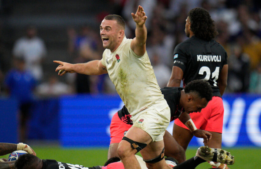 Ben Earl celebrating during Englands 2023 Rugby World Cup campaign Alamy