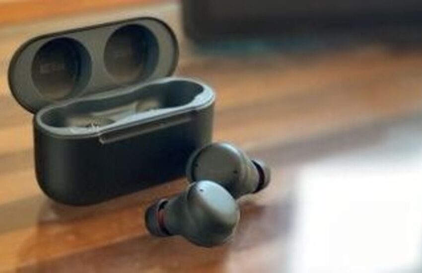 wireless earbuds for clear calls 1718171660127 1718171669318